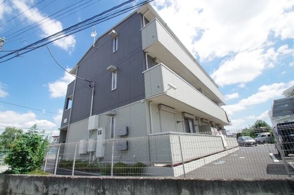 ジュネス中河原の物件内観写真